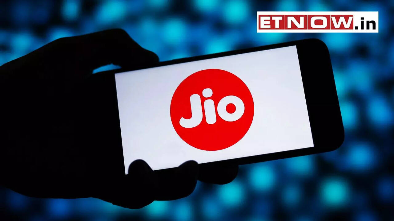 Reliance Jio Tariff Hike Only THIS Prepaid Plan Has FREE Disney