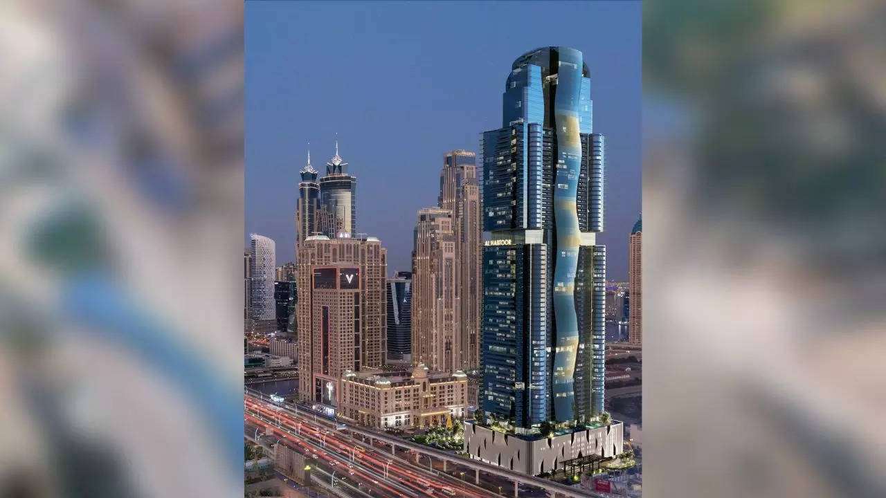 Dubai: Habtoor Tower, Dubai: AMAZING PICS - World's largest residential ...