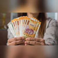 Highest dividend paying stocks Large, mid and small cap stocks with