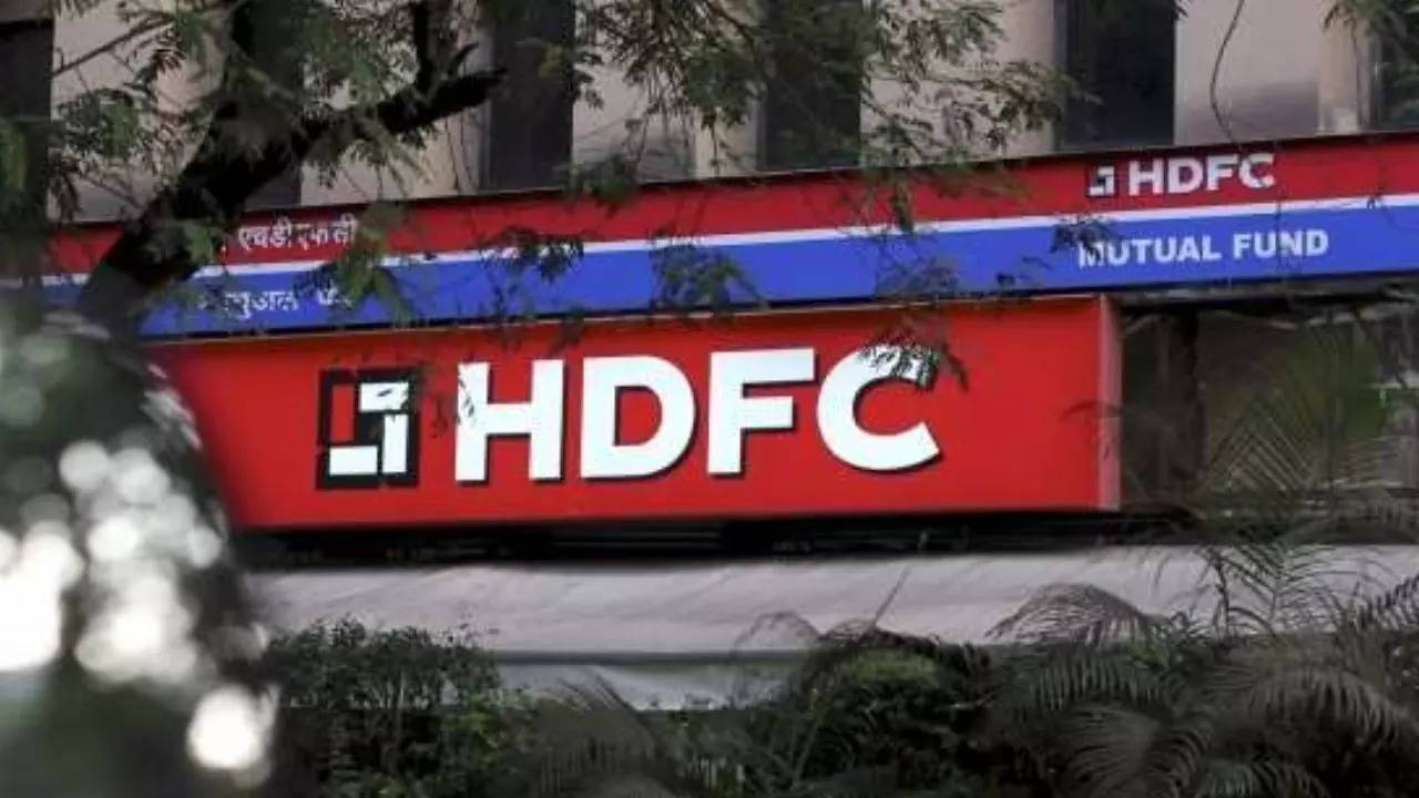 Hdfc Amc Share Price Today Abrdn Investments May Offload Entire Stake Sources Tell Et Now