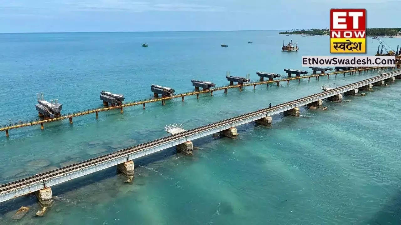 Pamban Bridge Rameshwaram, Latest News: समुद्र पर बनने वाले रेल पुल में ...