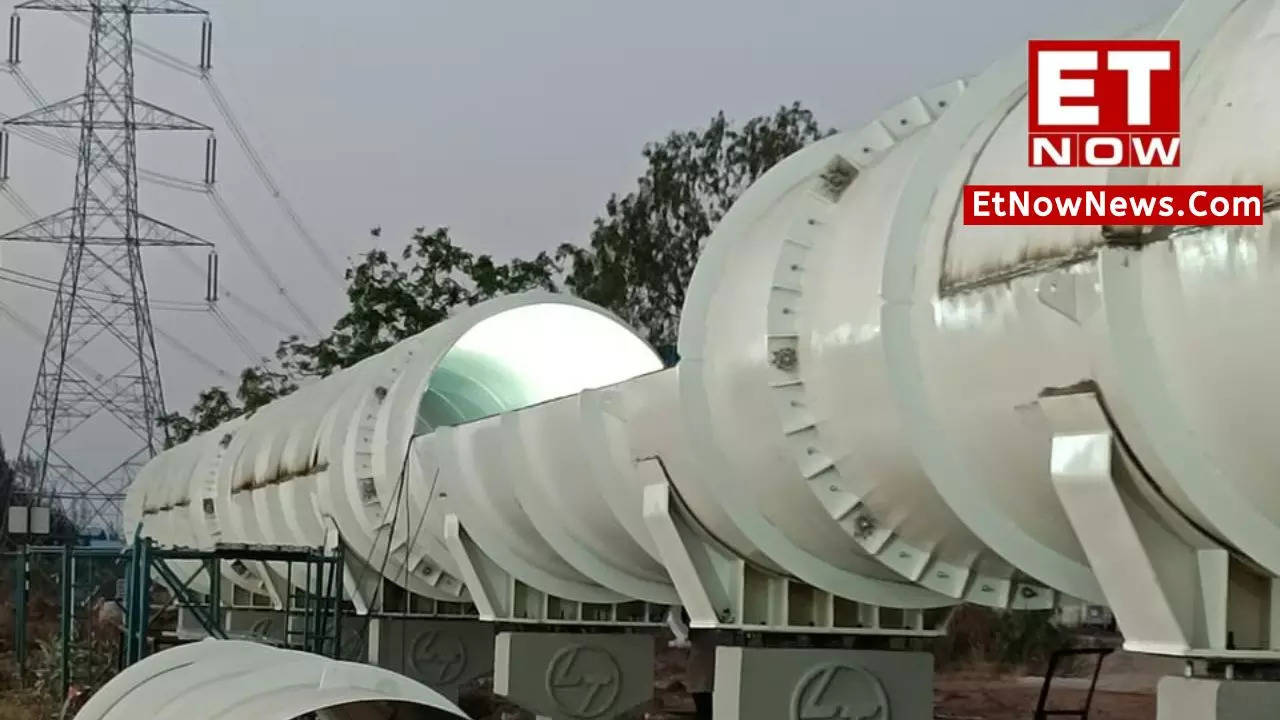 Amazing PHOTOS! 1st look of India's 1st Hyperloop POD Prototype | ET ...