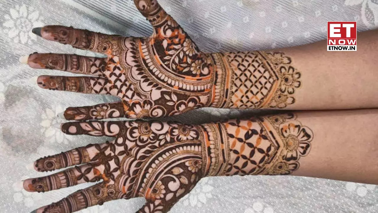 Karwa Chauth 2024 Mehndi Design