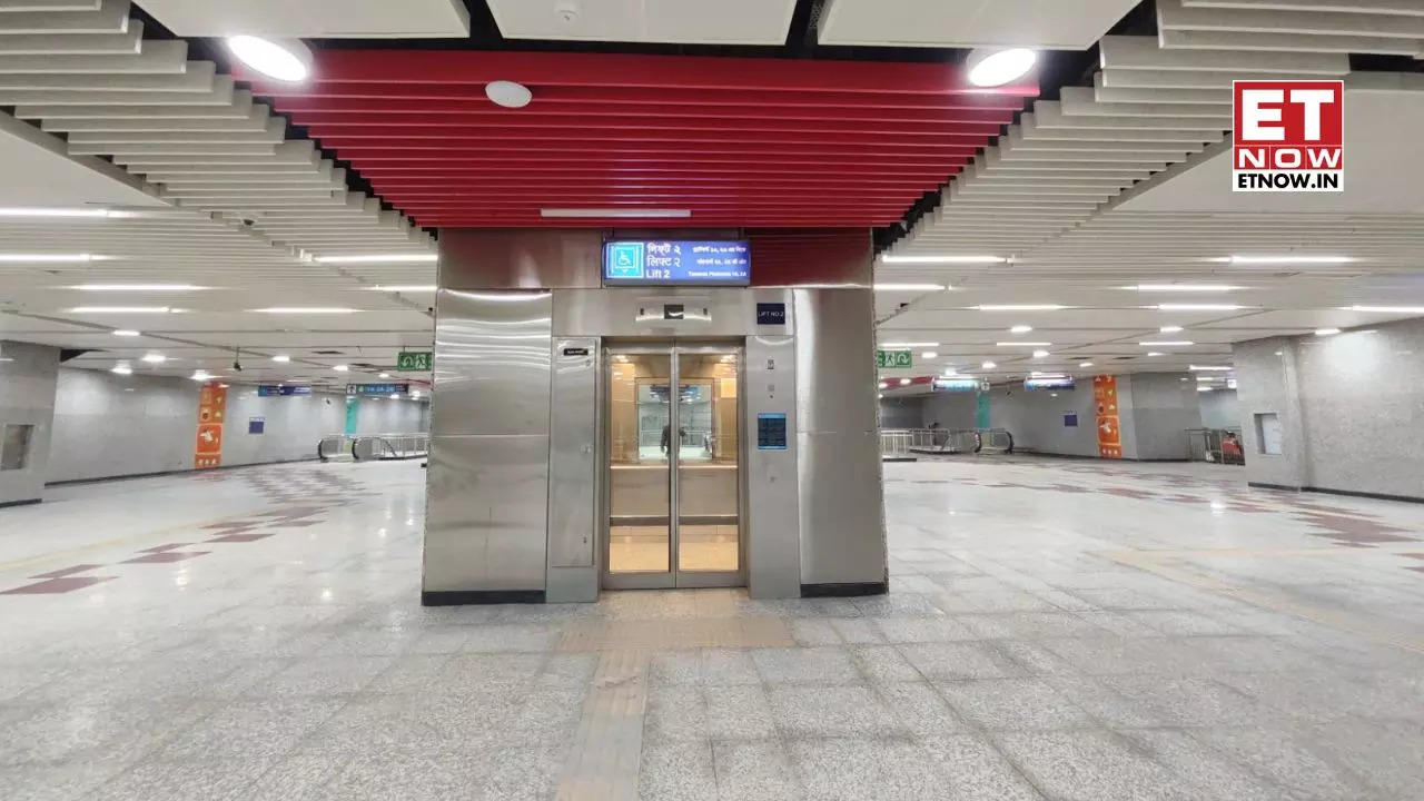 Howrah Metro Station Gateway of Kolkata