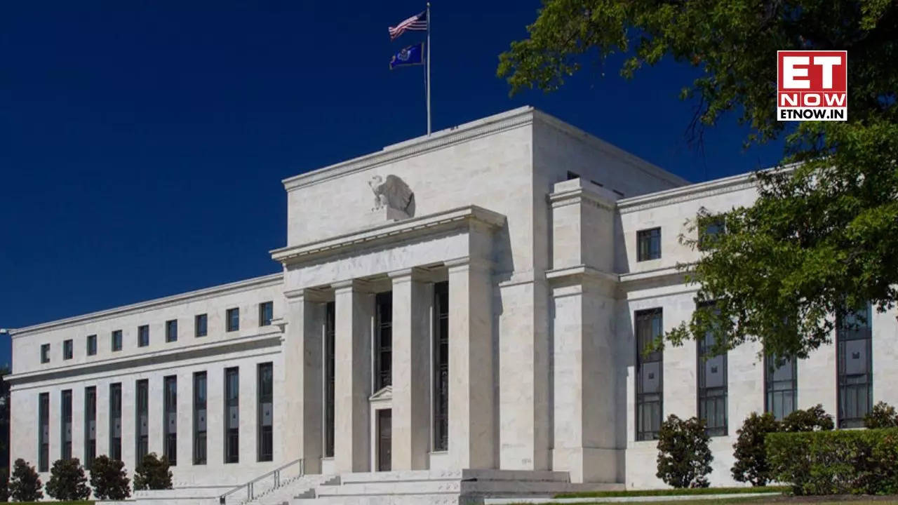 US Fed Meeting Jerome Powellled FOMC cuts interest rates by