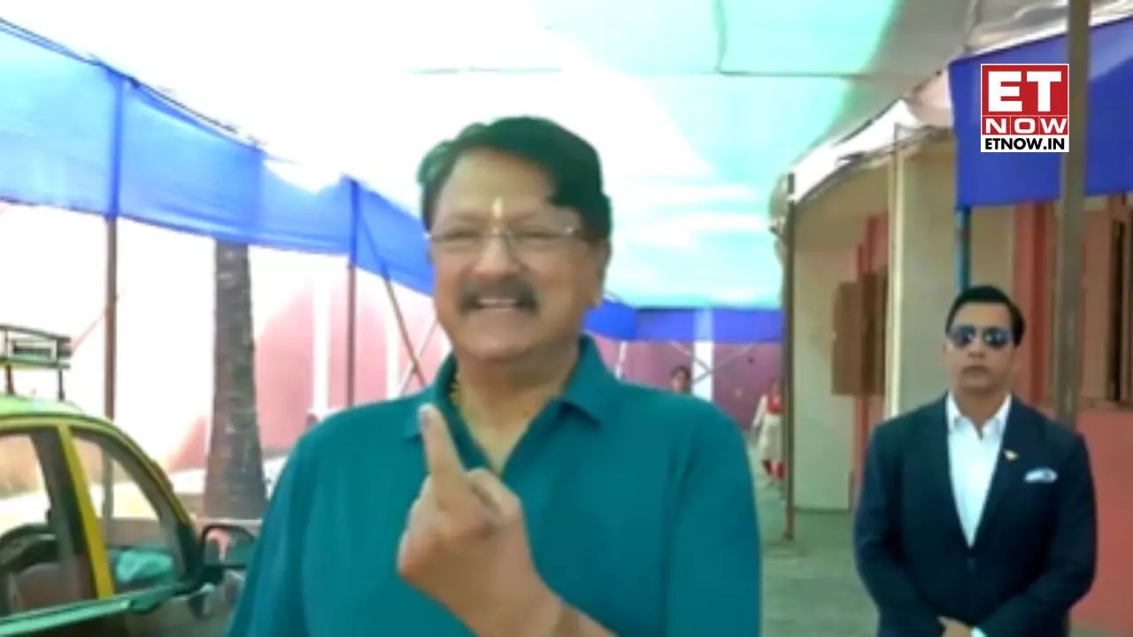 Maharashtra Election 2024 Piramal Group Chairman Ajay Piramal casts his vote in Worli