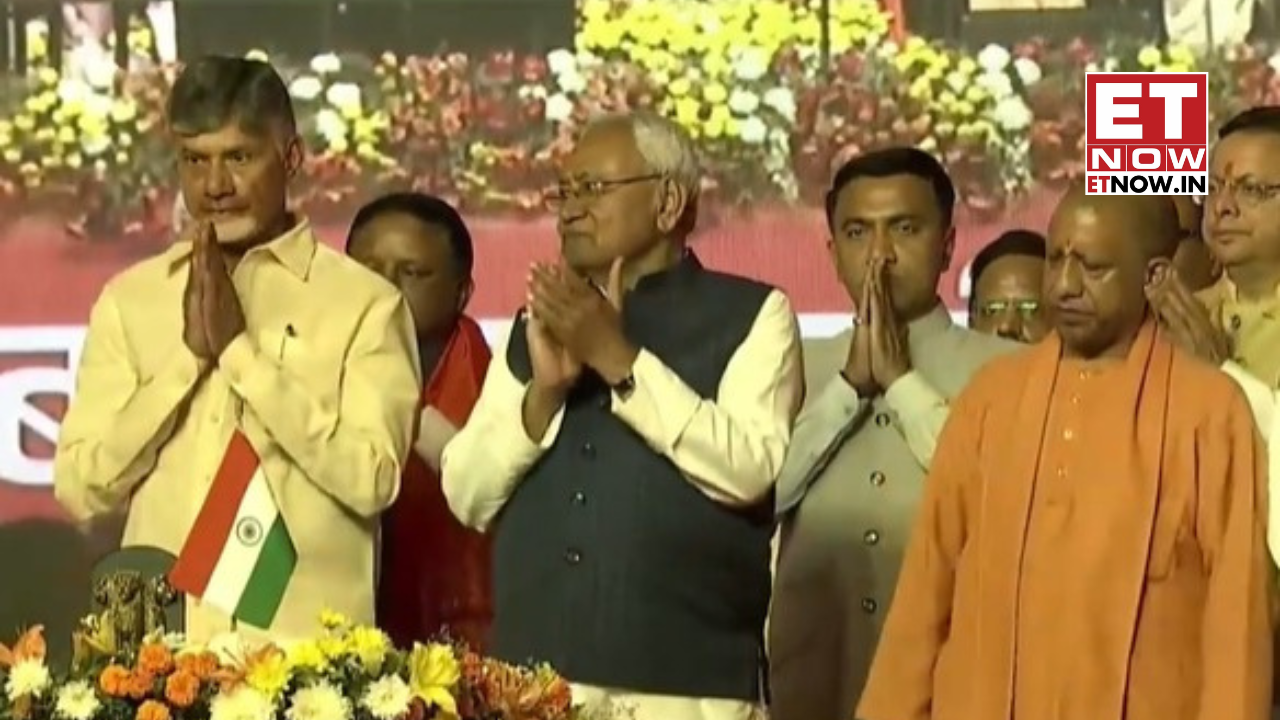 UP CM Yogi Adityanath Bihar CM Nitish Kumar attend the ceremony