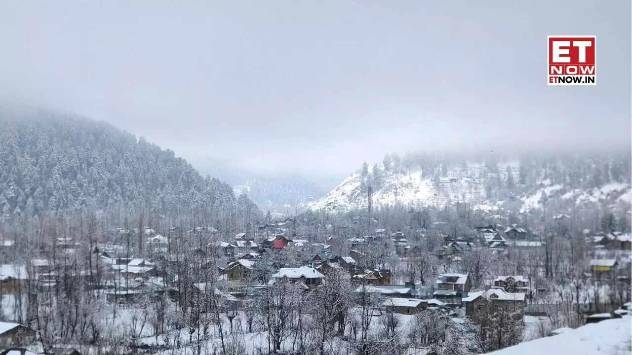 Snowfall in Kashmir