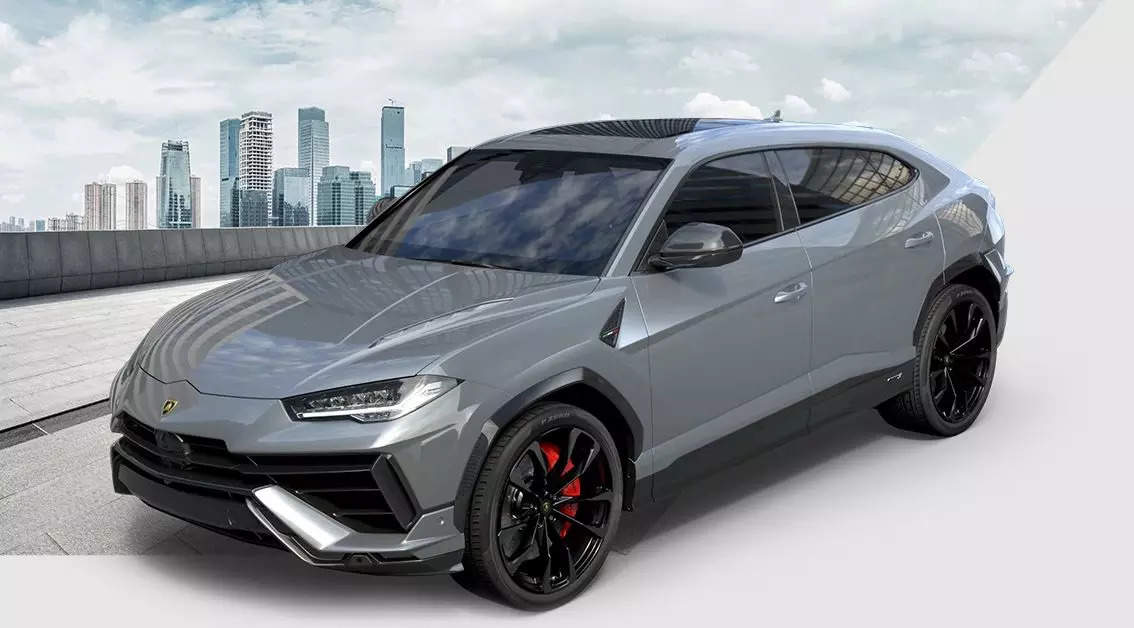 Lamborghini Urus S: Super Luxury! Rs  cr! Meet Super SUV | 0-100 km/hr  in  secs and top speed of 305 km/h | ET NOW WHEELS