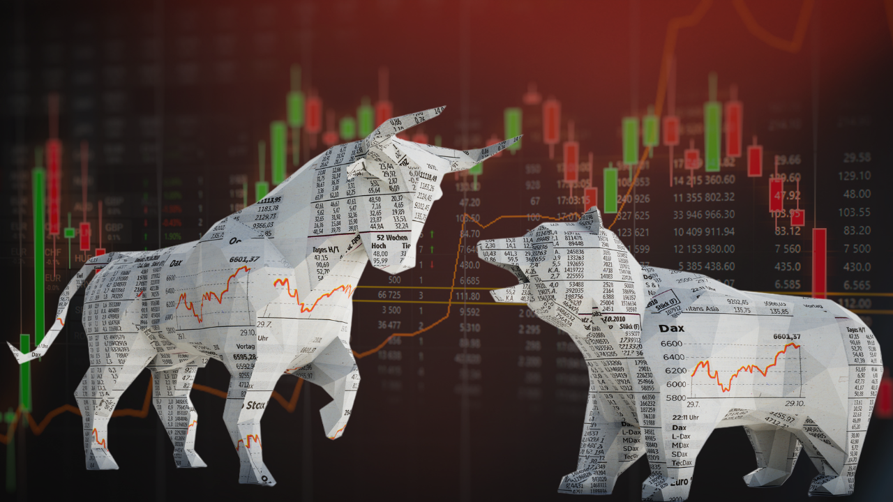 Bull Vs Bear Origami Stock Illustration - Download Image Now - Stock Market  and Exchange, Bull - Animal, Bear Market - iStock