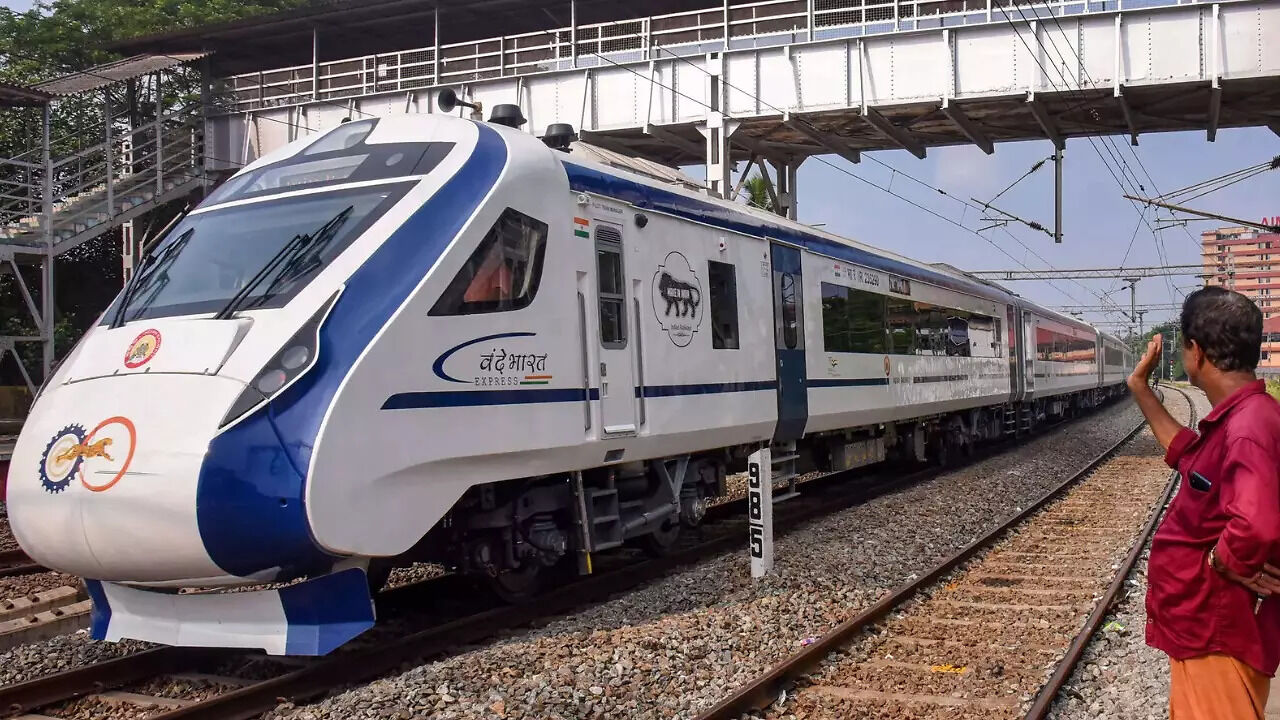 BHEL And TRSL Bags Indian Railway Big Contract 80 New Vande Bharat ...