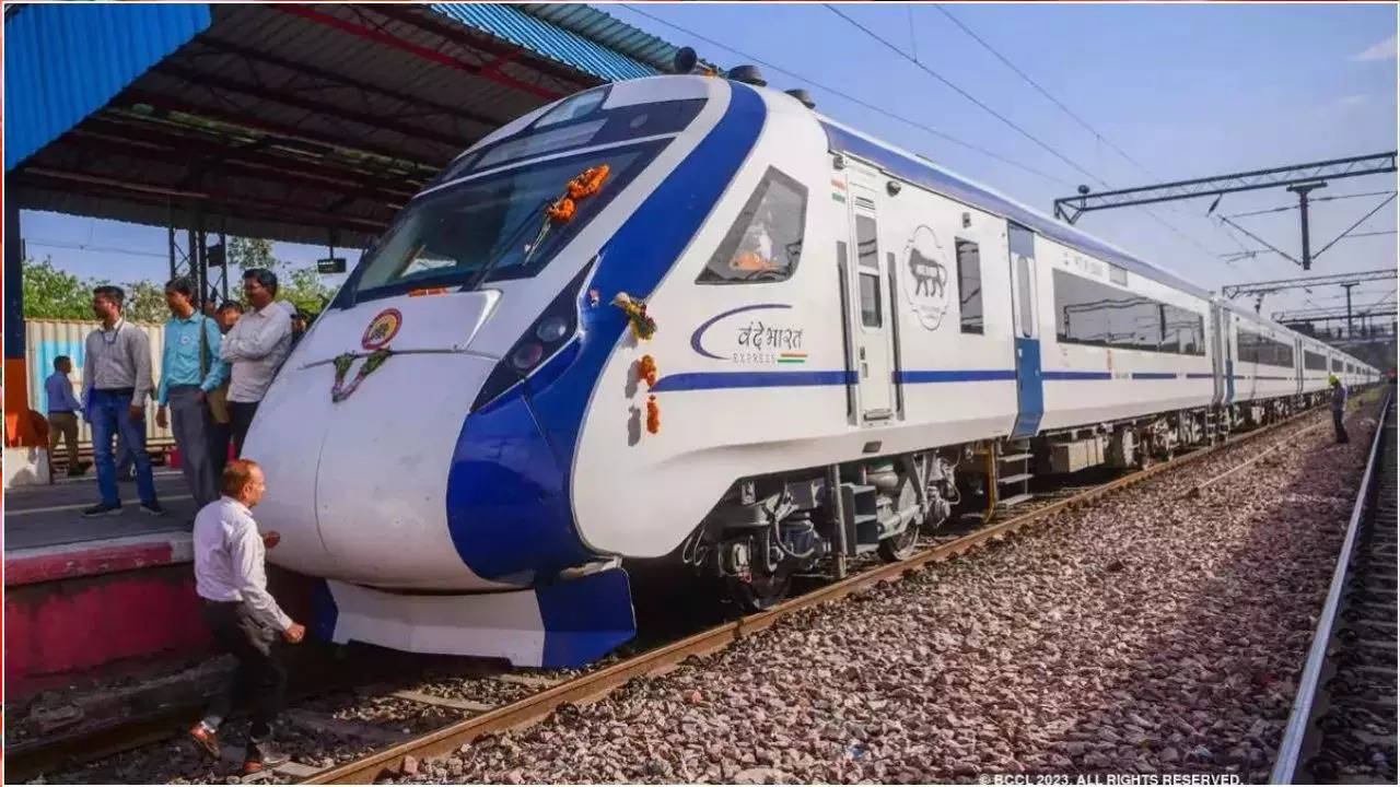 Vande Bharat Express Trains on THESE 5 new routes - BIG INFRA BOOST ...