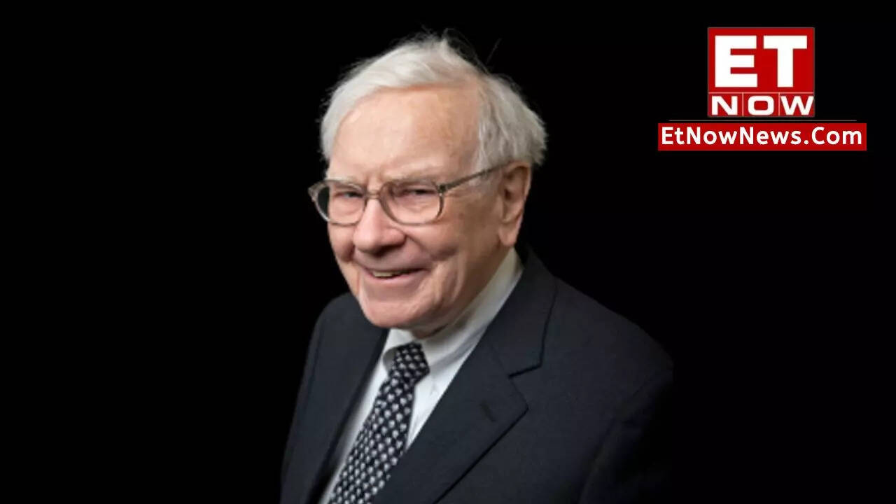 Warren Buffett’s BIG BET Artificial Intelligence? THESE 3 stocks