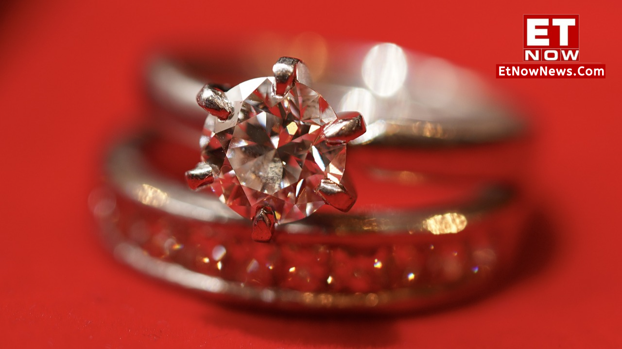 Design a Custom Salt and Pepper Diamond Engagement Ring | Alexis Russell