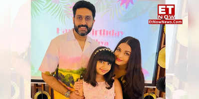 Aishwarya Rai Bachchan And Abhishek Bachchan With Daughter Spotted