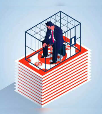 ALERT Doing THESE things can land you in a debt trap - Check list