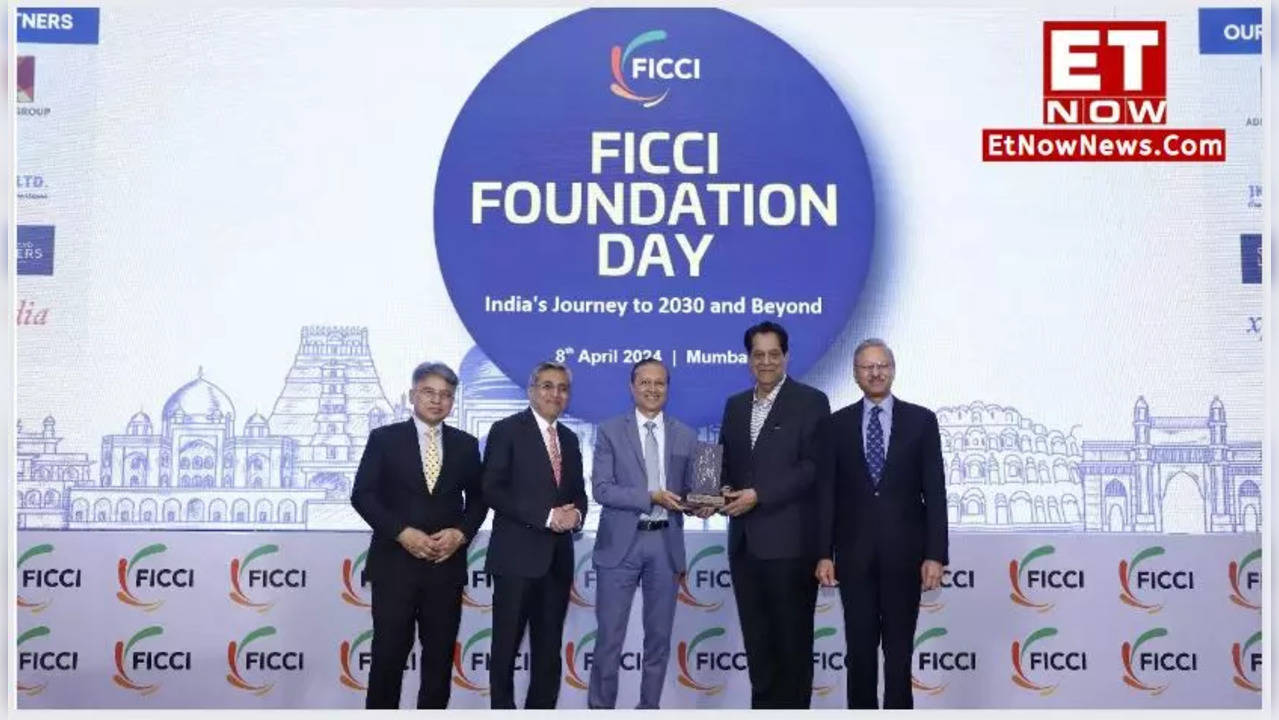 Bennett Coleman past chairman Shanti Prasad Jain honoured at FICCI ...