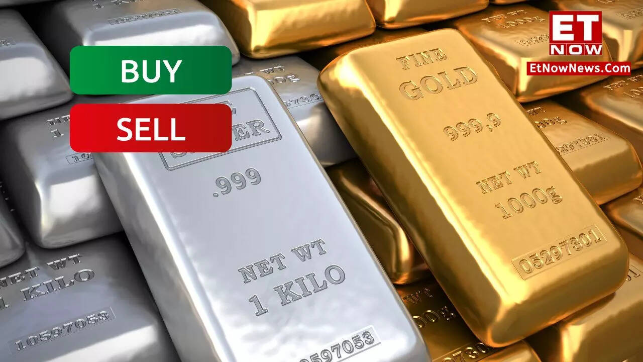 Gold, Silver Rates Today Bullions at historical high! Hold, Sell or