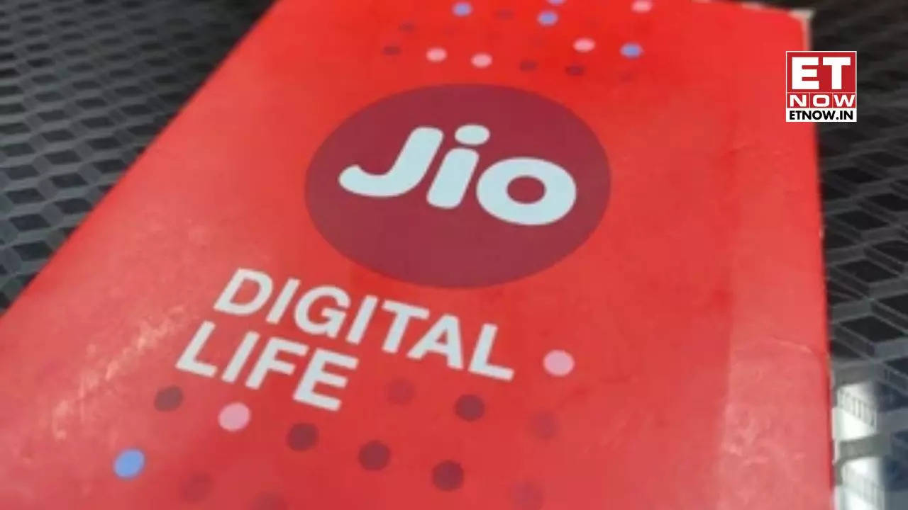 Reliance Jio Ipo Mukesh Ambani S Ril Aims To Be India S Biggest Ever