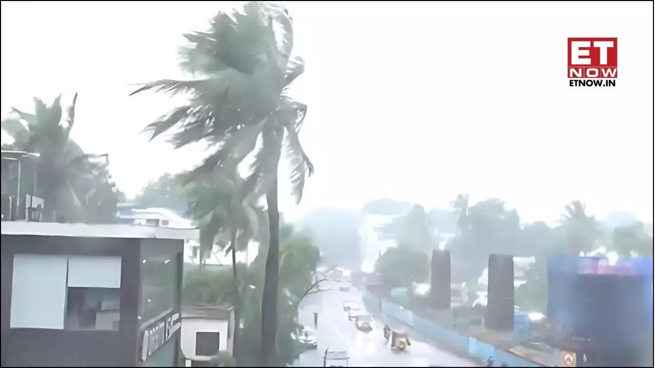 Chennai Weather Cyclone Fengal: Waterlogging in Tamil Nadu capital as ...